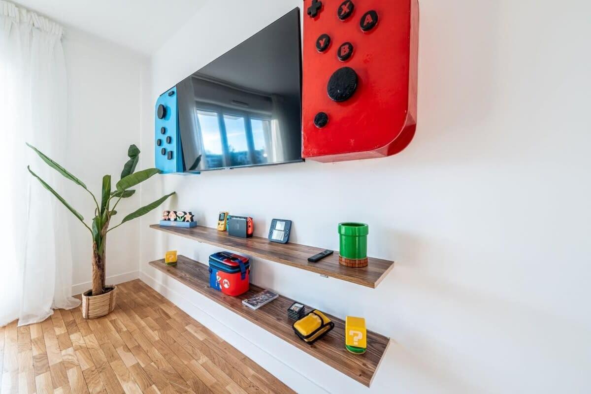 Disney Mario Nintendo Монтеврен Экстерьер фото